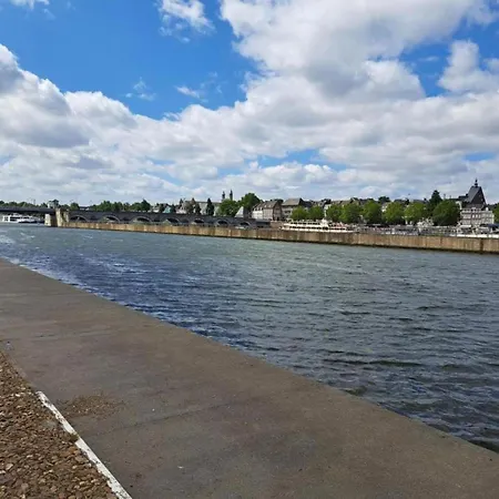 With Garden, Limburg Holiday home *