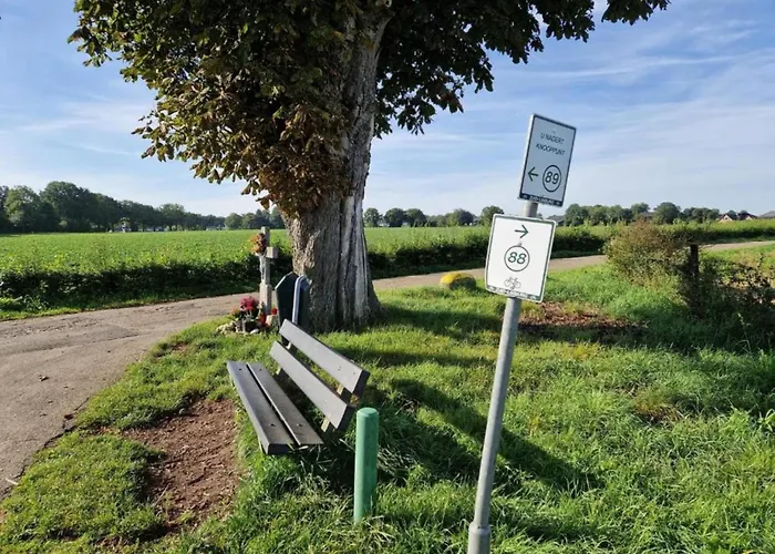 With Garden, Limburg * كيركراد